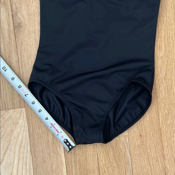 Balera Clover Cutout Tank Leotard - Picture 7 of 9